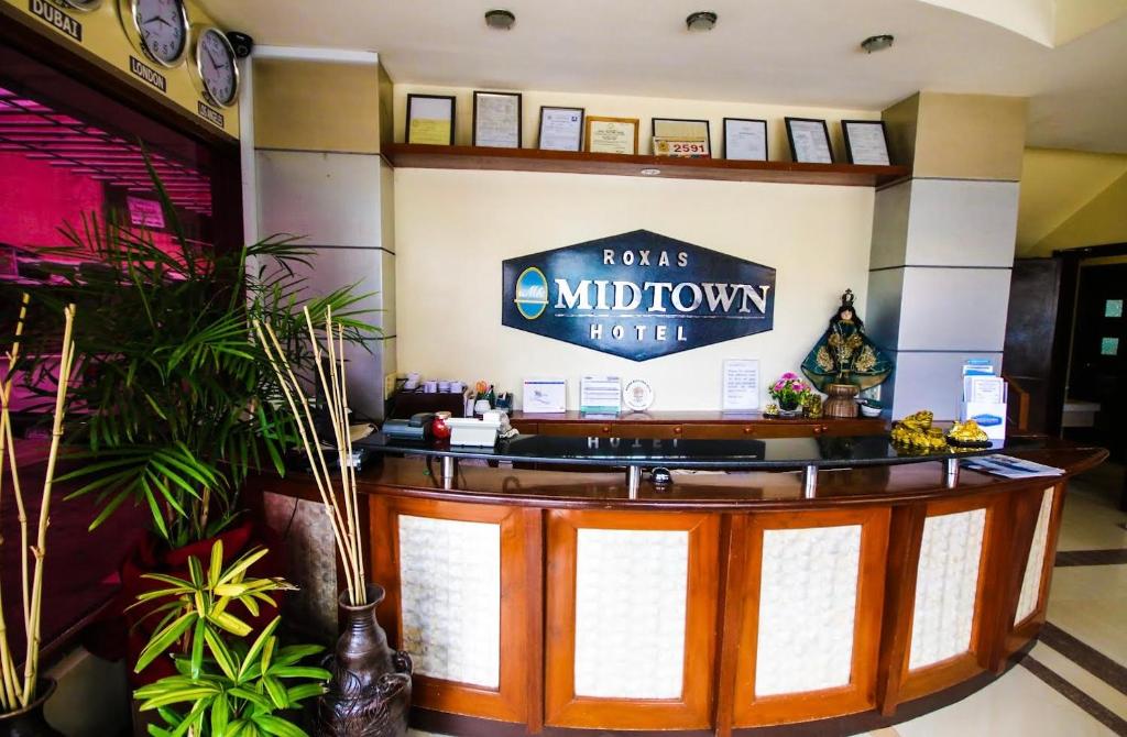 Vstupní hala nebo recepce v ubytování Roxas Midtown Hotel