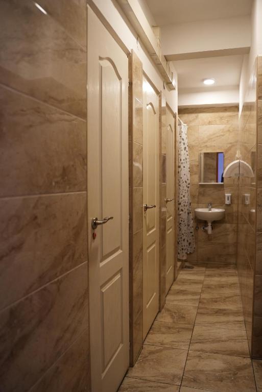 A bathroom at Center Hostel and Guest House