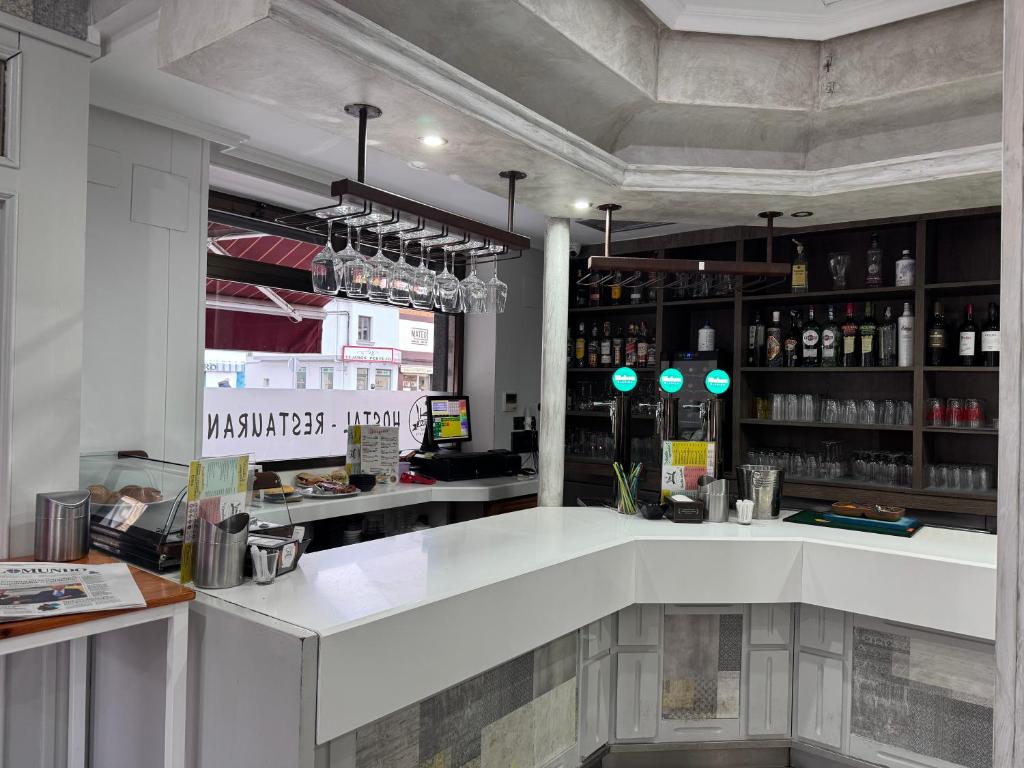 Lounge alebo bar v ubytovaní Hostal Restaurante Central