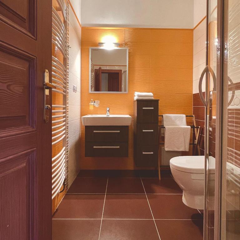 Koupelna v ubytování Apartmány Bašta & Wellness