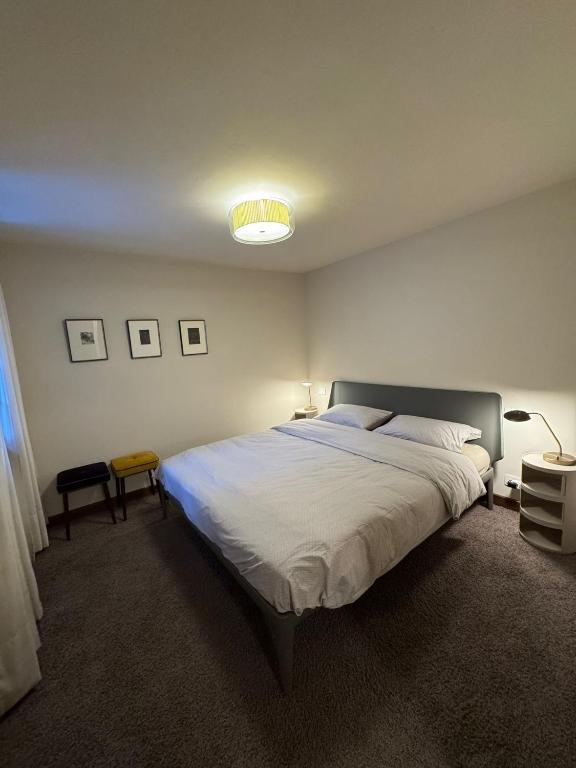 A bed or beds in a room at Ferienhaus-Chalet Breuil-Cervinia Valtournenche