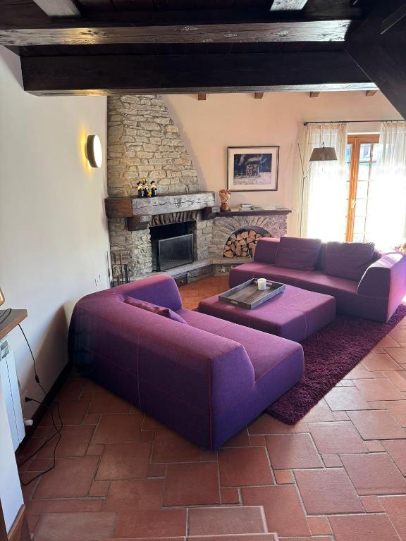 A kitchen or kitchenette at Ferienhaus-Chalet Breuil-Cervinia Valtournenche