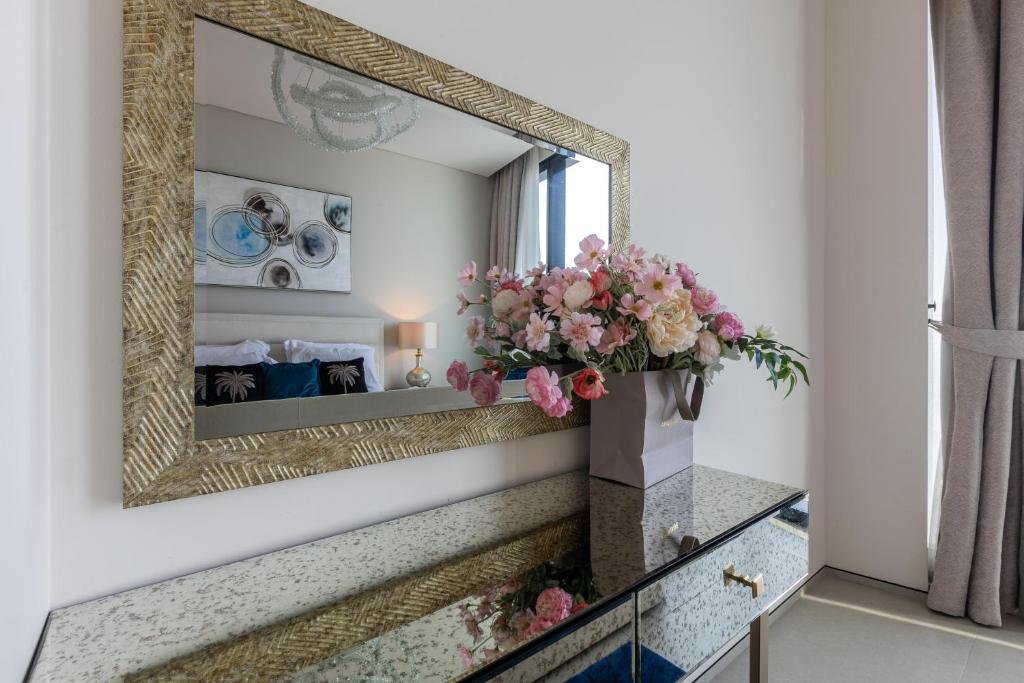 Fotografie z fotogalerie ubytování Elegant 2BR Apt Address Beach Resort v Dubaji