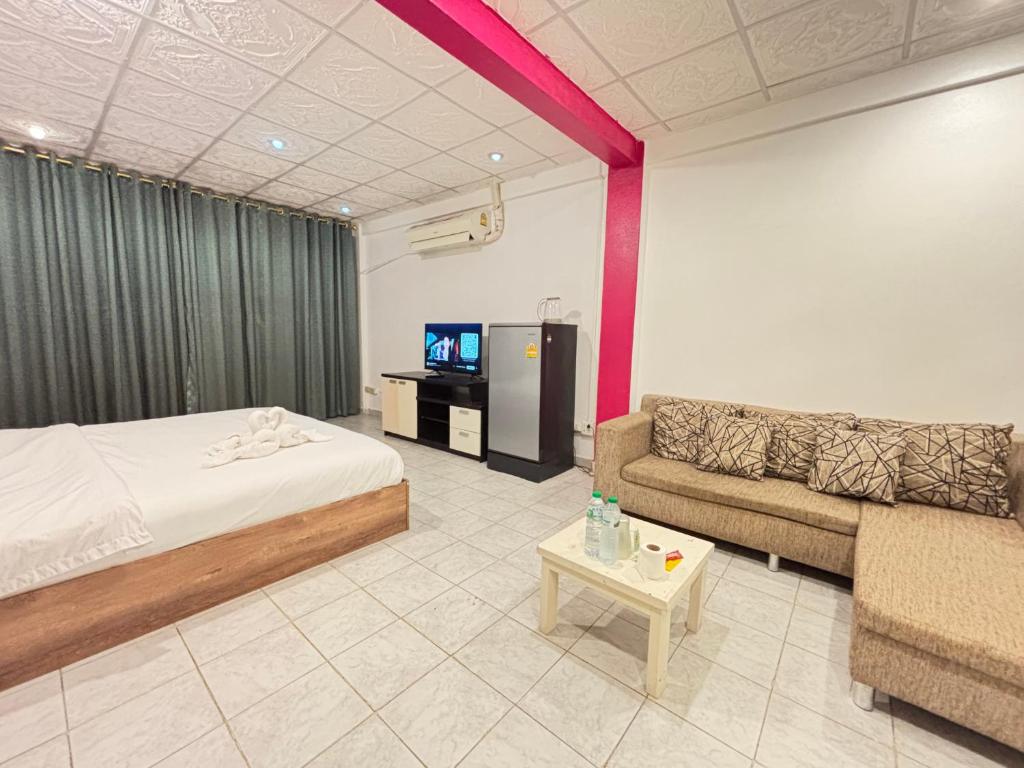 Pattaya Charm - Resim 30