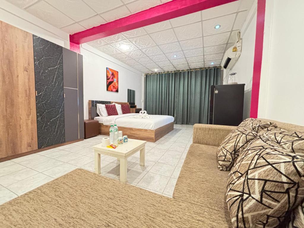 Pattaya Charm - Resim 6