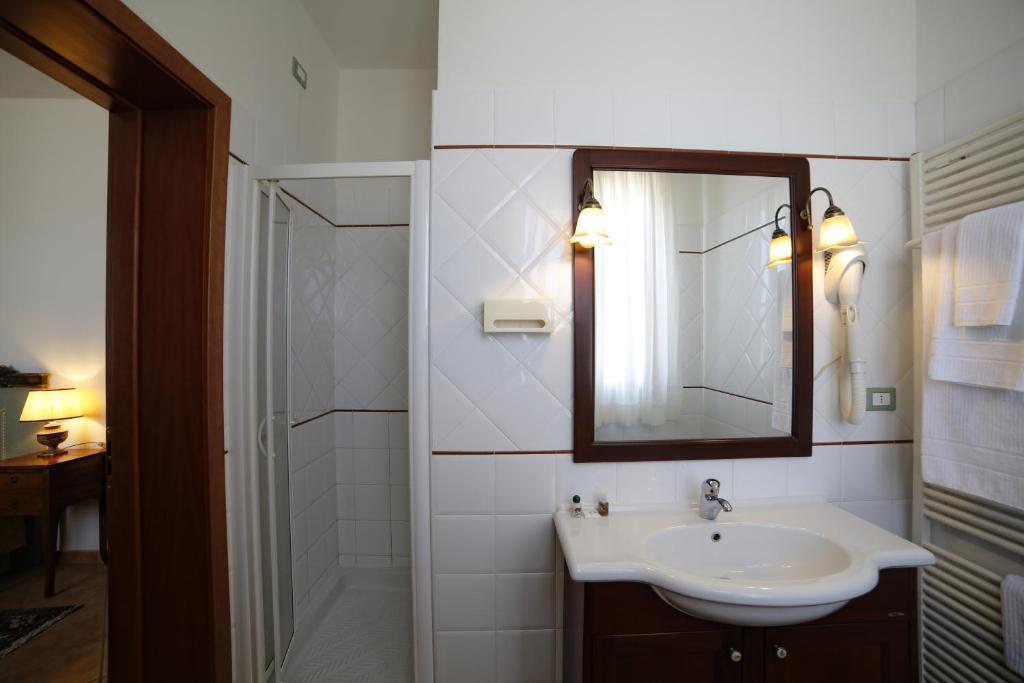Łazienka w obiekcie Hotel Luna