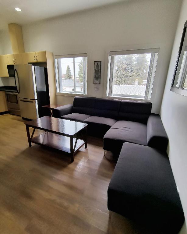 Kuchyň nebo kuchyňský kout v ubytování Fireweed Motel