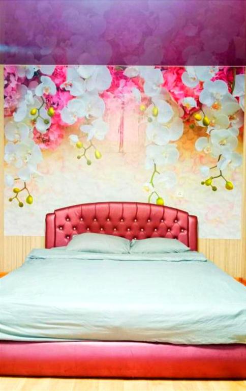 Hotels: 2 ta 1kim Aparty zi Svitom! velykym lizhkom ta vannoiu raion 16 likarni, Dnipro