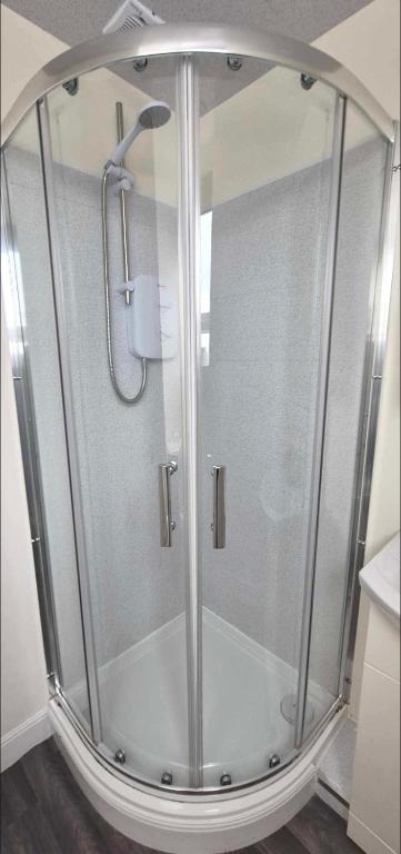 St Nicholas Holiday Apartments - Deluxe Studio Mit Queensize-Bett