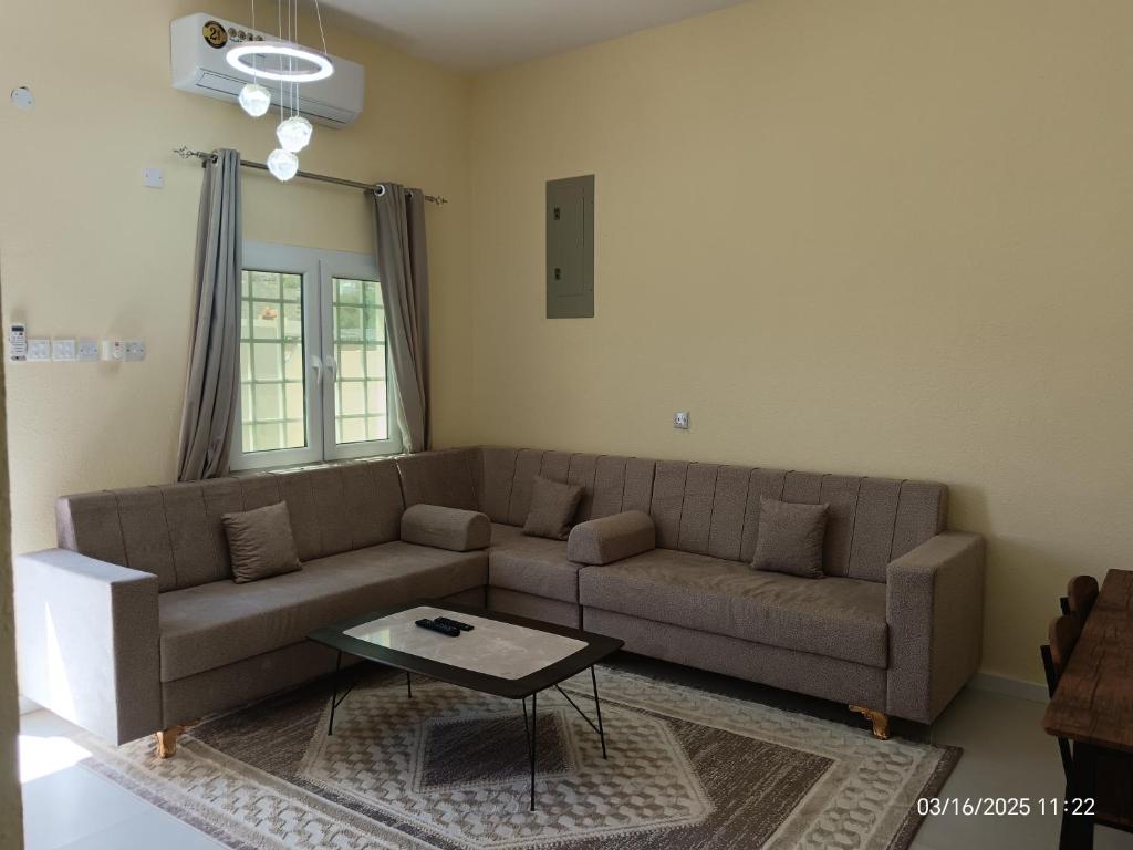 Istumisnurk majutusasutuses HAWAKOM JABAL SHAMS REST house