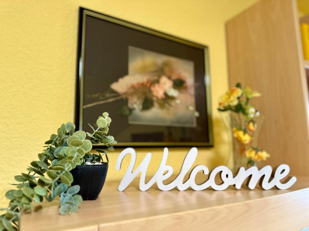Gambar di galeri bagi Apartment in Taucha for short & long stays di Taucha
