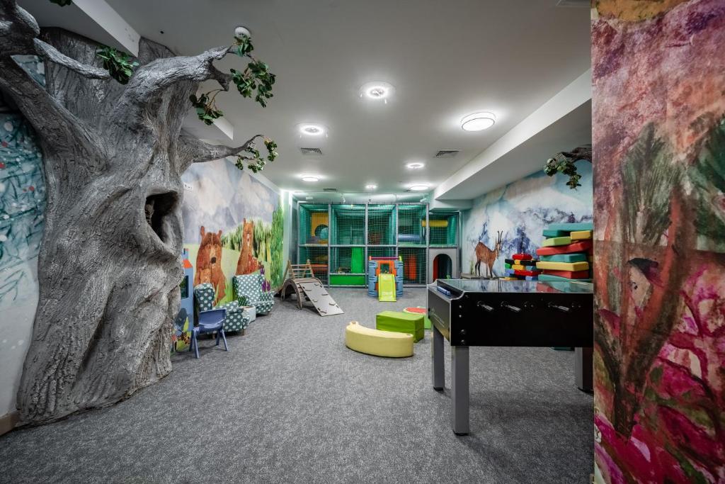 Dětský klub v ubytování Hotel Litworowy Staw