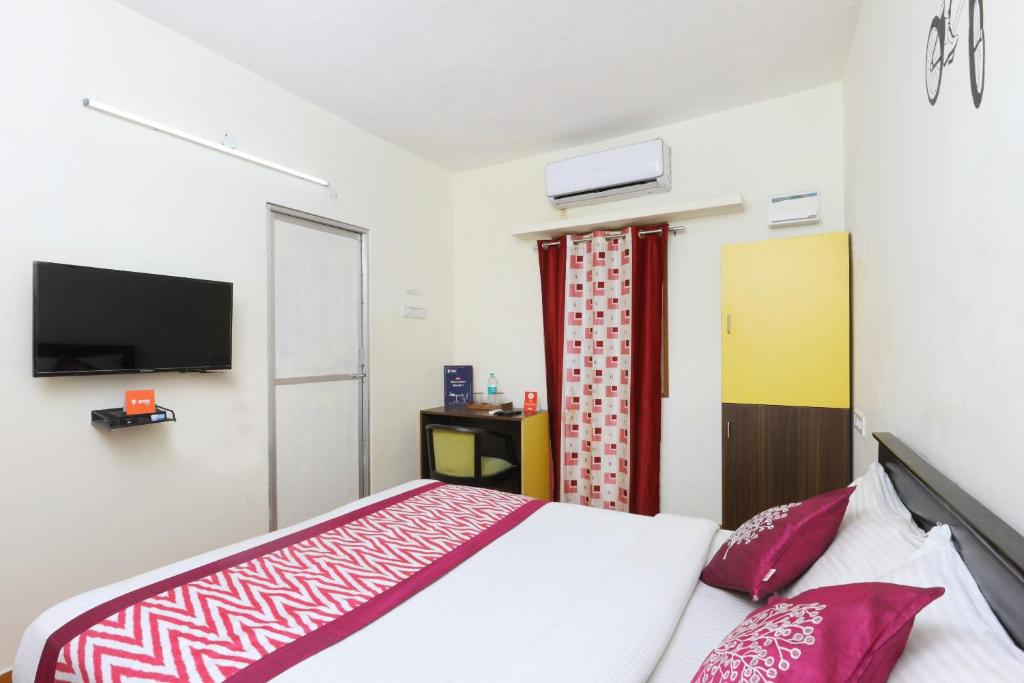 TV a/nebo společenská místnost v ubytování Hotel O India Gate Par View