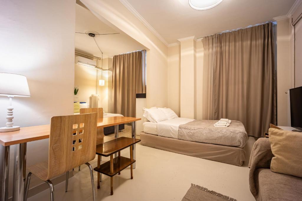 A seating area at Zacharitsa APT at Acropolis up 4 guests by LODGESPOT