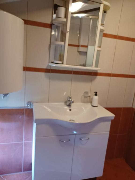 Łazienka w obiekcie Apartment Jadranka