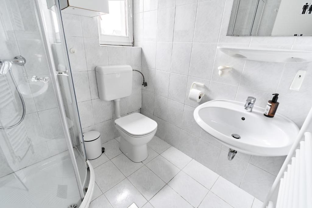 Koupelna v ubytování Matic Spacious Modern Apartment