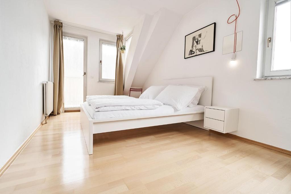 Postel nebo postele na pokoji v ubytování Matic Spacious Modern Apartment
