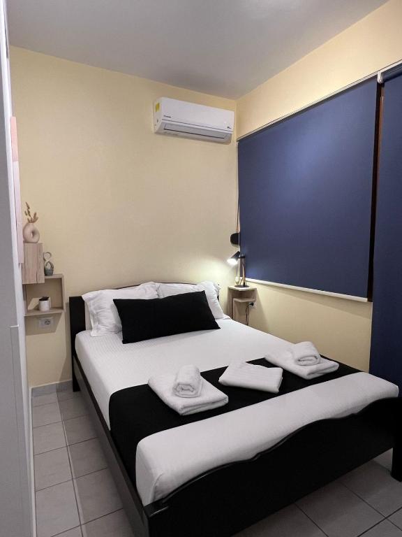 Postel nebo postele na pokoji v ubytování jericho rooms