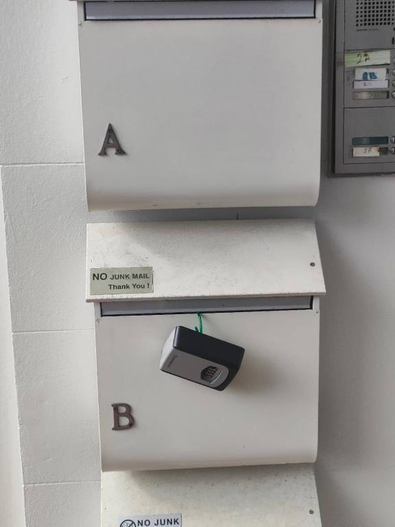 6 beds including 4 double beds and 2 single sofa beds in 1 bedroom and 1 living room apartment - Resim 5