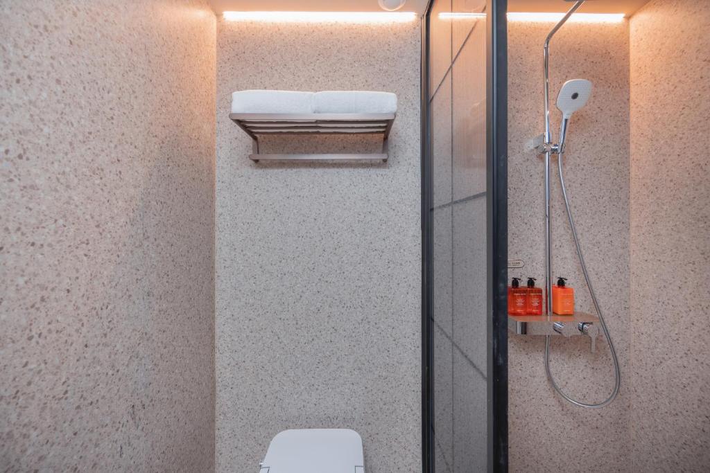 Koupelna v ubytování Orange Guangzhou Baiyun Airport Hotel