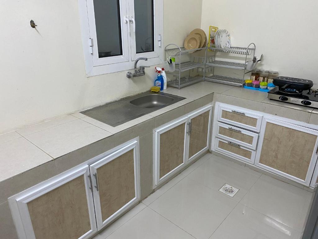Kuchyň nebo kuchyňský kout v ubytování Luban Camping House