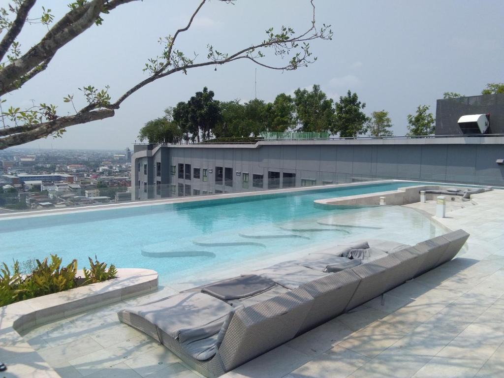 Πισίνα στο ή κοντά στο Monstera