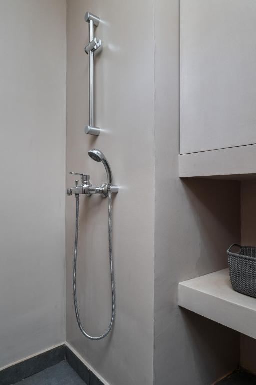 A bathroom at Absolute Athens Apartments