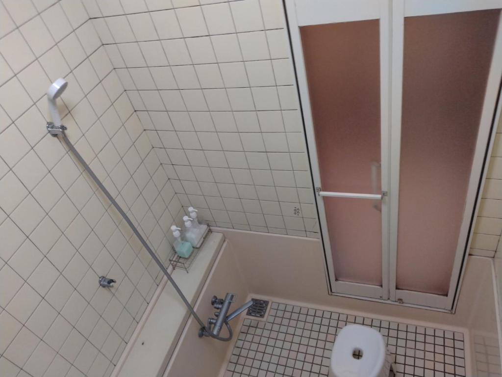 Koupelna v ubytování Hostel 鶴々
