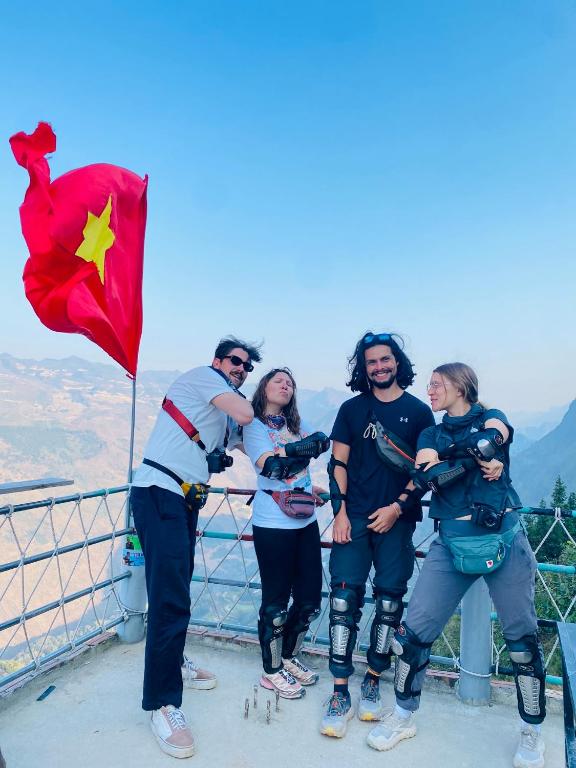 Hosté ubytování Local Ha Giang Tours & Hotel