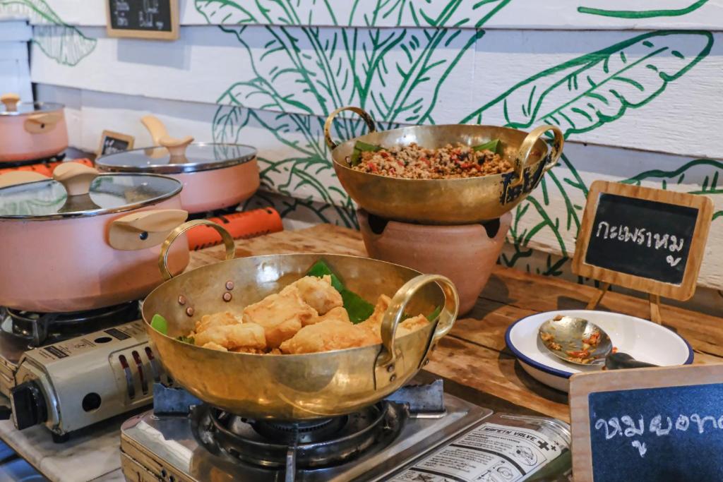 Brown House Hotel - Resim 13