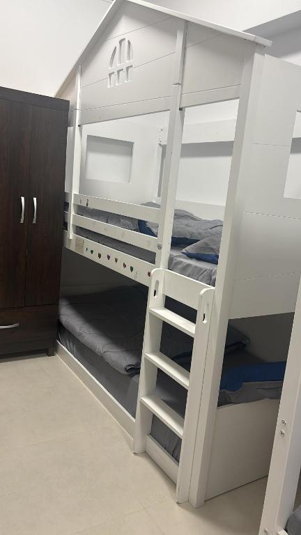 Dubai Airport Hostel - Resim 13