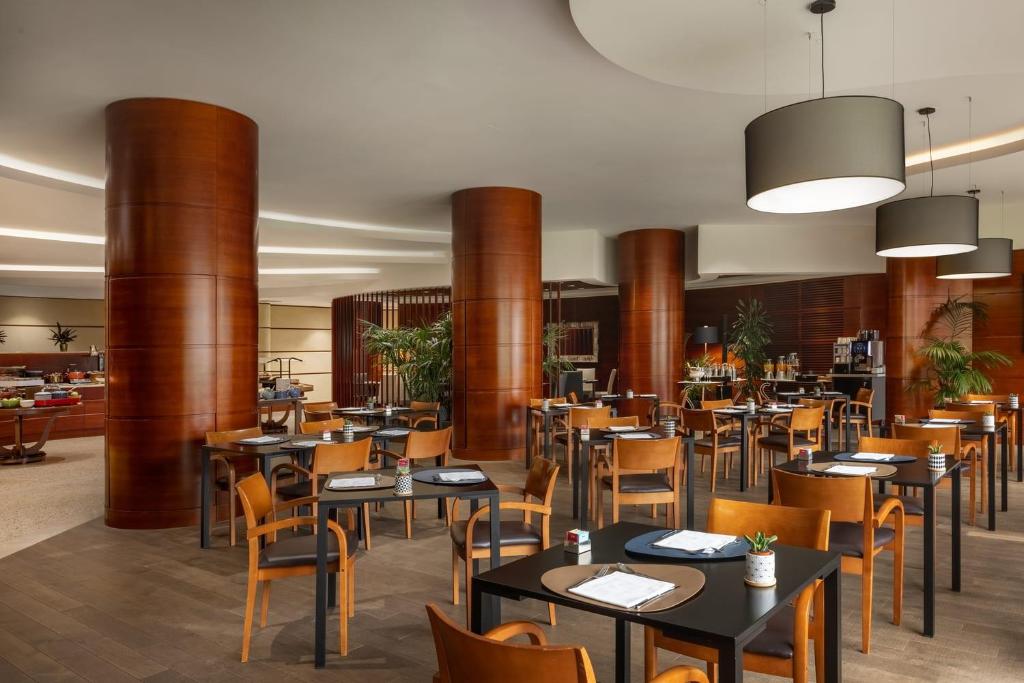Restaurace v ubytování UNA HOTELS Cusani Milano