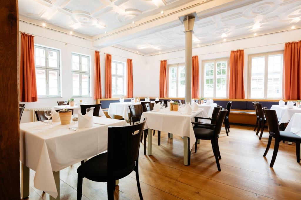 Restaurace v ubytování Hotel Zum Schwan Wanfried