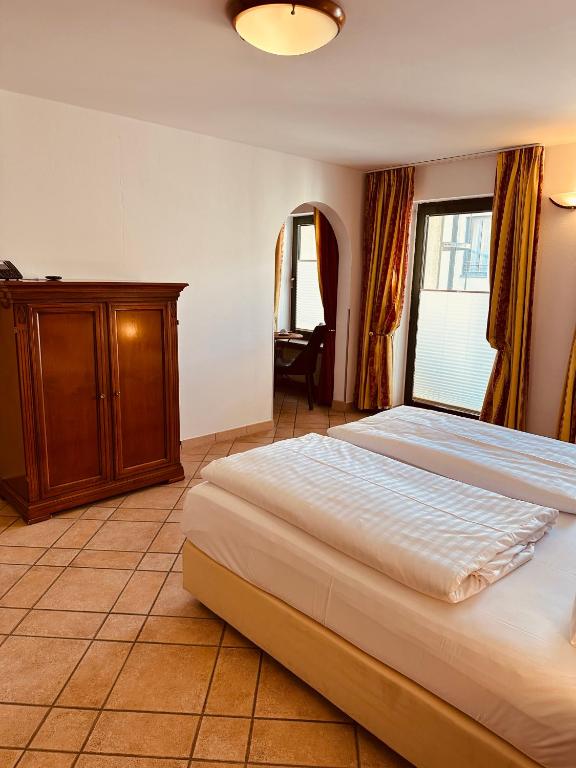 Hotel am Luisenplatz - Camera Familiare Con Balcone