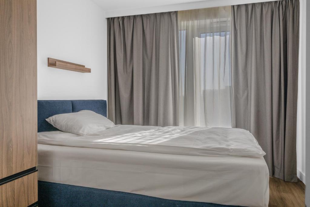 
Large Studio with Balcony
