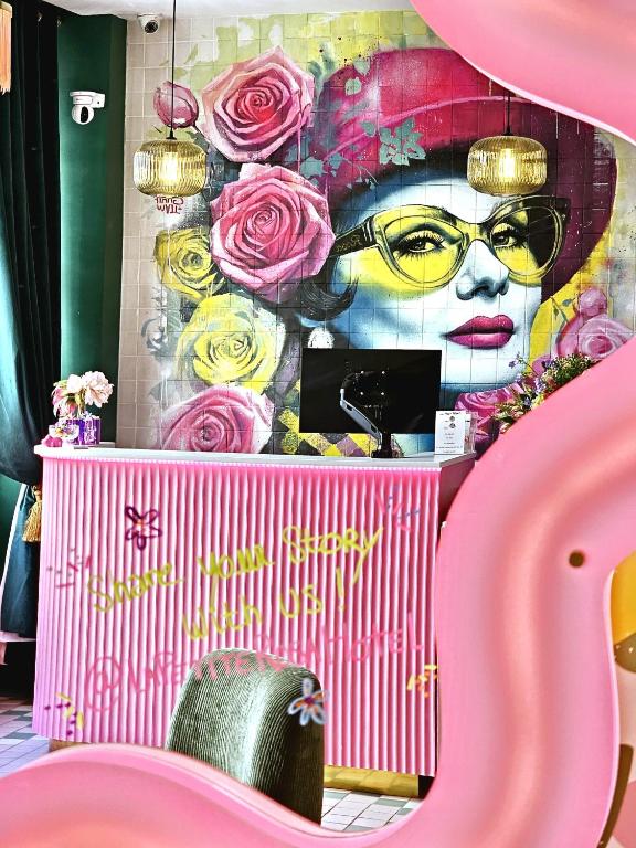 Hotel La Petite Rosa - Resim 15