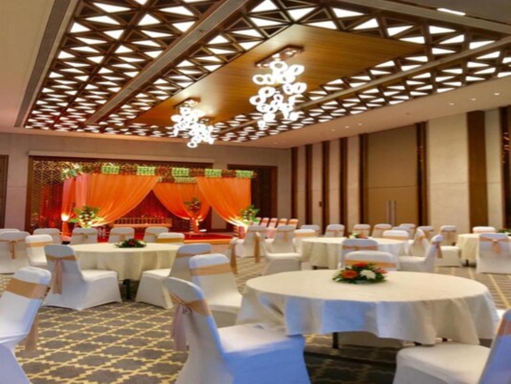 Posezení v ubytování Welcomhotel by ITC Hotels, Ashram Road, Ahmedabad