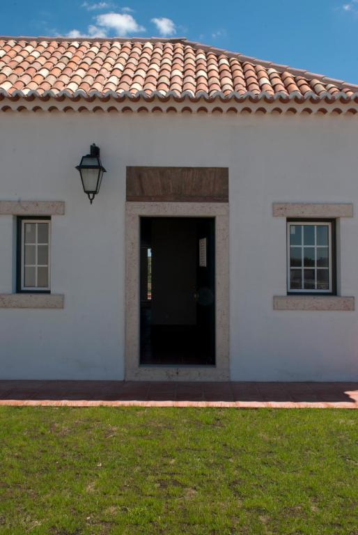 O edifício onde o alojamento de turismo rural está situado