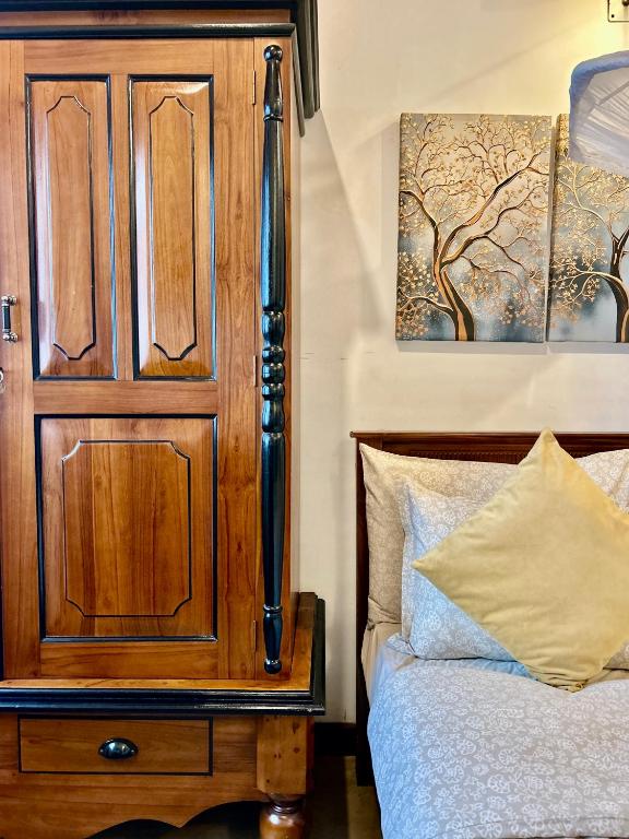 Colonial Residence Kandy - 2