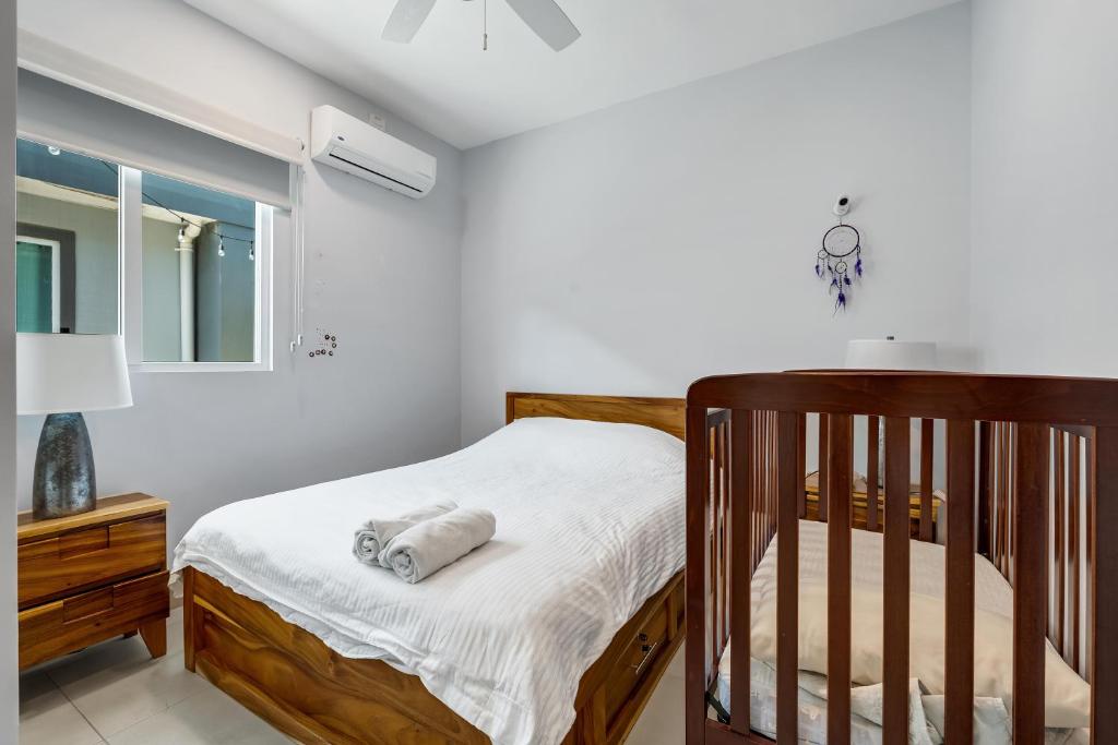 Postel nebo postele na pokoji v ubytování Casa Anbara Private Pool