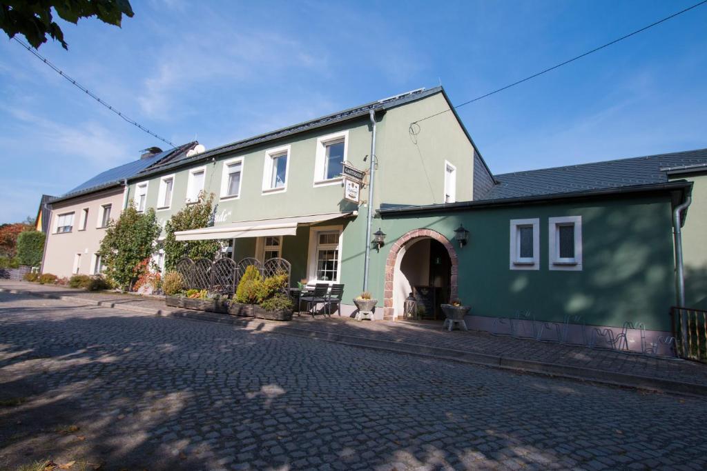 Gallery image of Gasthof und Pension Zur Linde in Schwepnitz