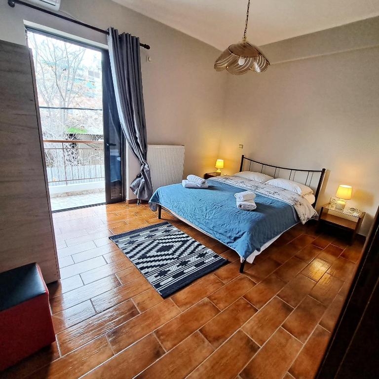 Postel nebo postele na pokoji v ubytování Horizon apartment Athens near to Acropolis, sea & subway