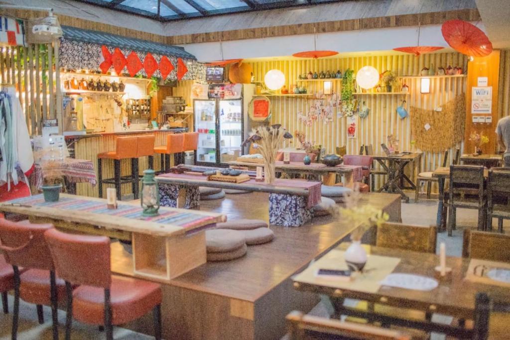 Restaurace v ubytování Onederz Hostel Hangzhou