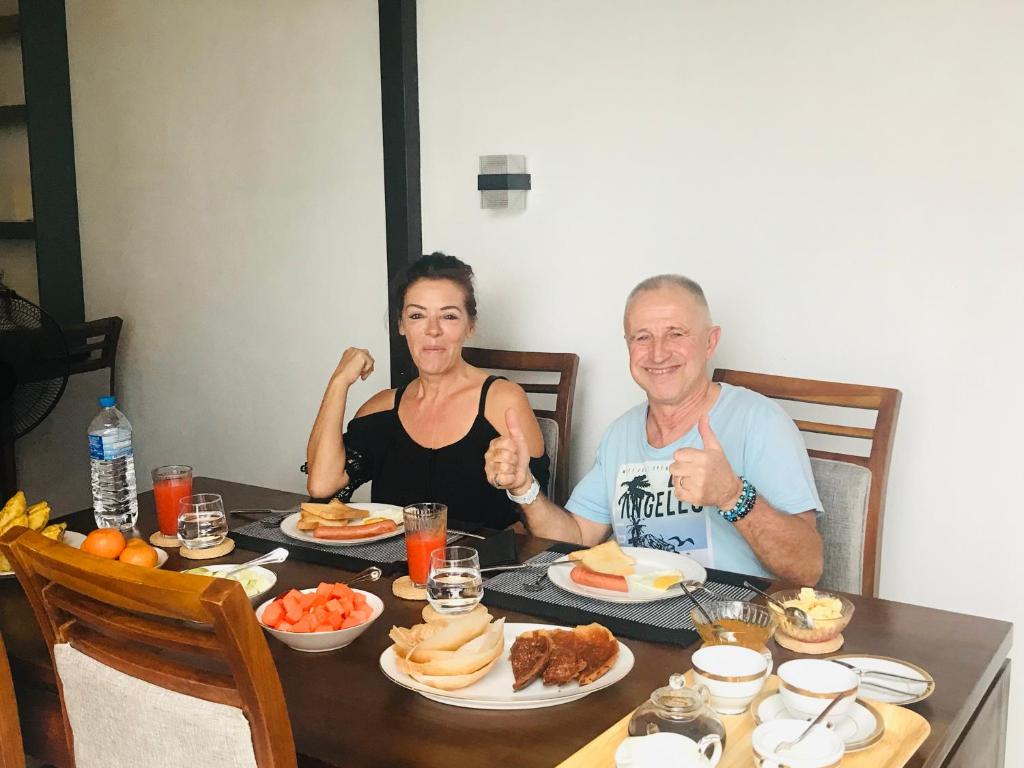 Jídlo v hotelu nebo okolí
