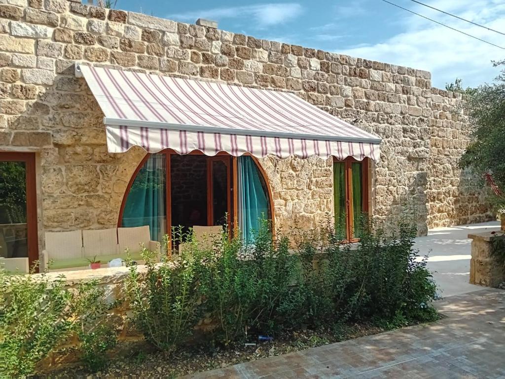 Bygningen som feriehuset ligger i