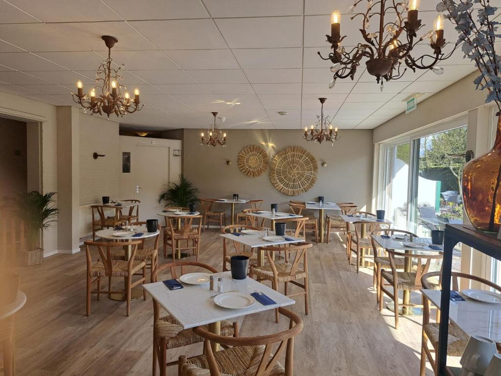 Restaurace v ubytování Hotel Randduin
