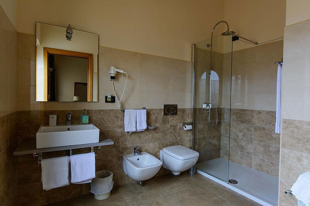 Koupelna v ubytování Hotel Del Corso