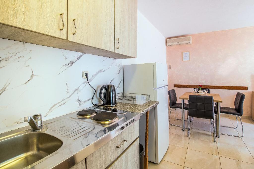 Dream House Rajic - Appartement Avec Balcon