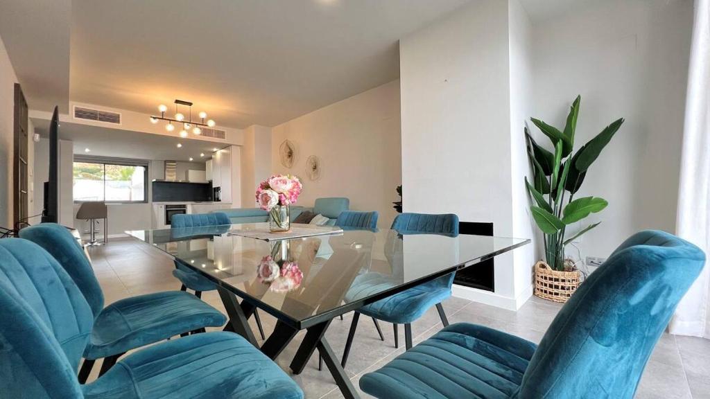 Luxury Penthouse with with amazing sea views