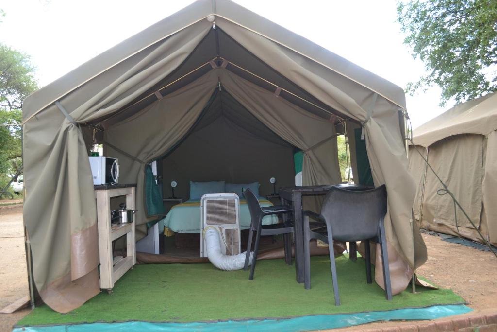 Fotografie z fotogalerie ubytování Yebo Safari Tents-Stay Inside Kruger v destinaci Skukuza